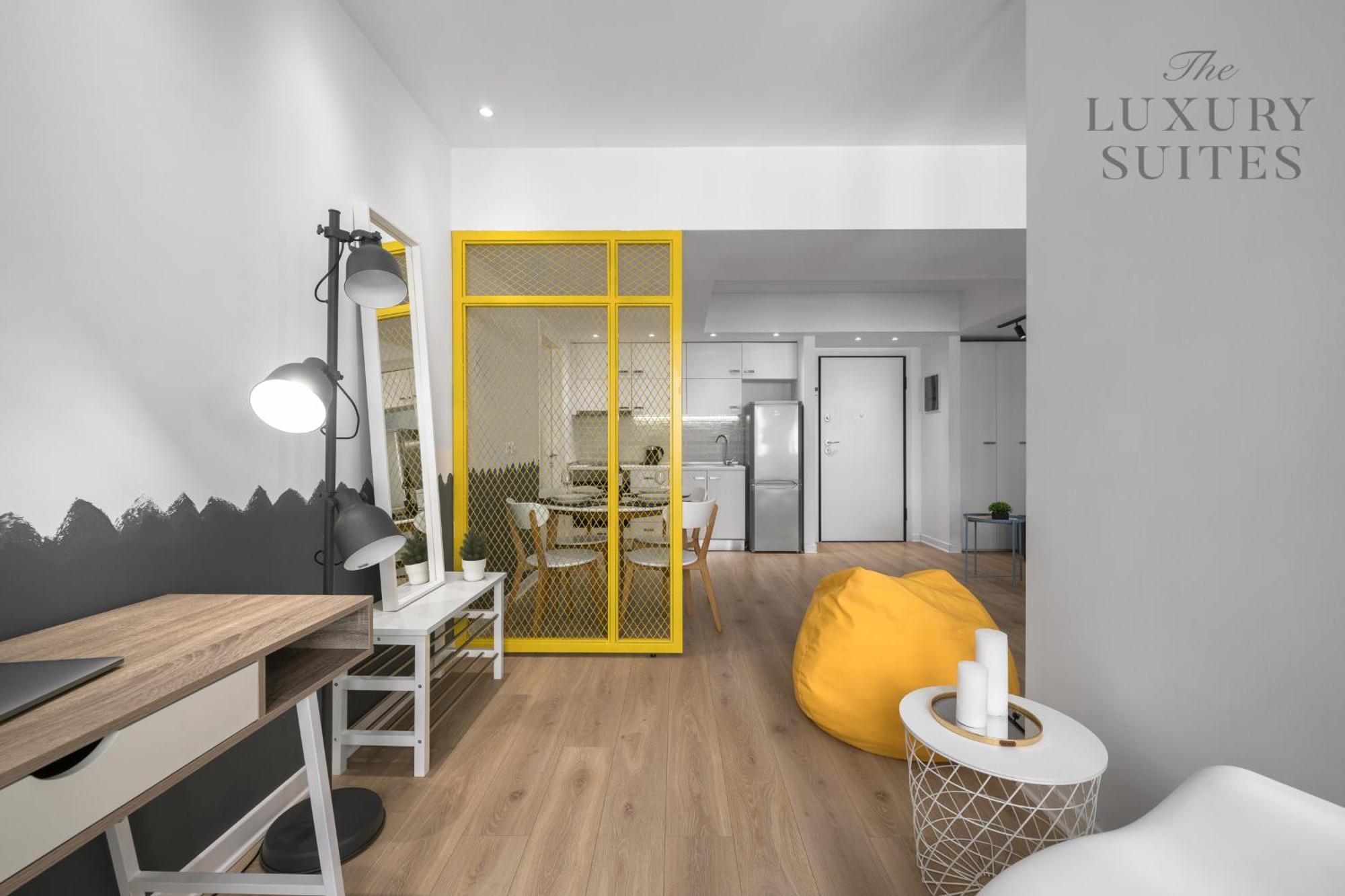 Nyma White Apartments, The Luxury Suites Thessaloniki Exterior photo