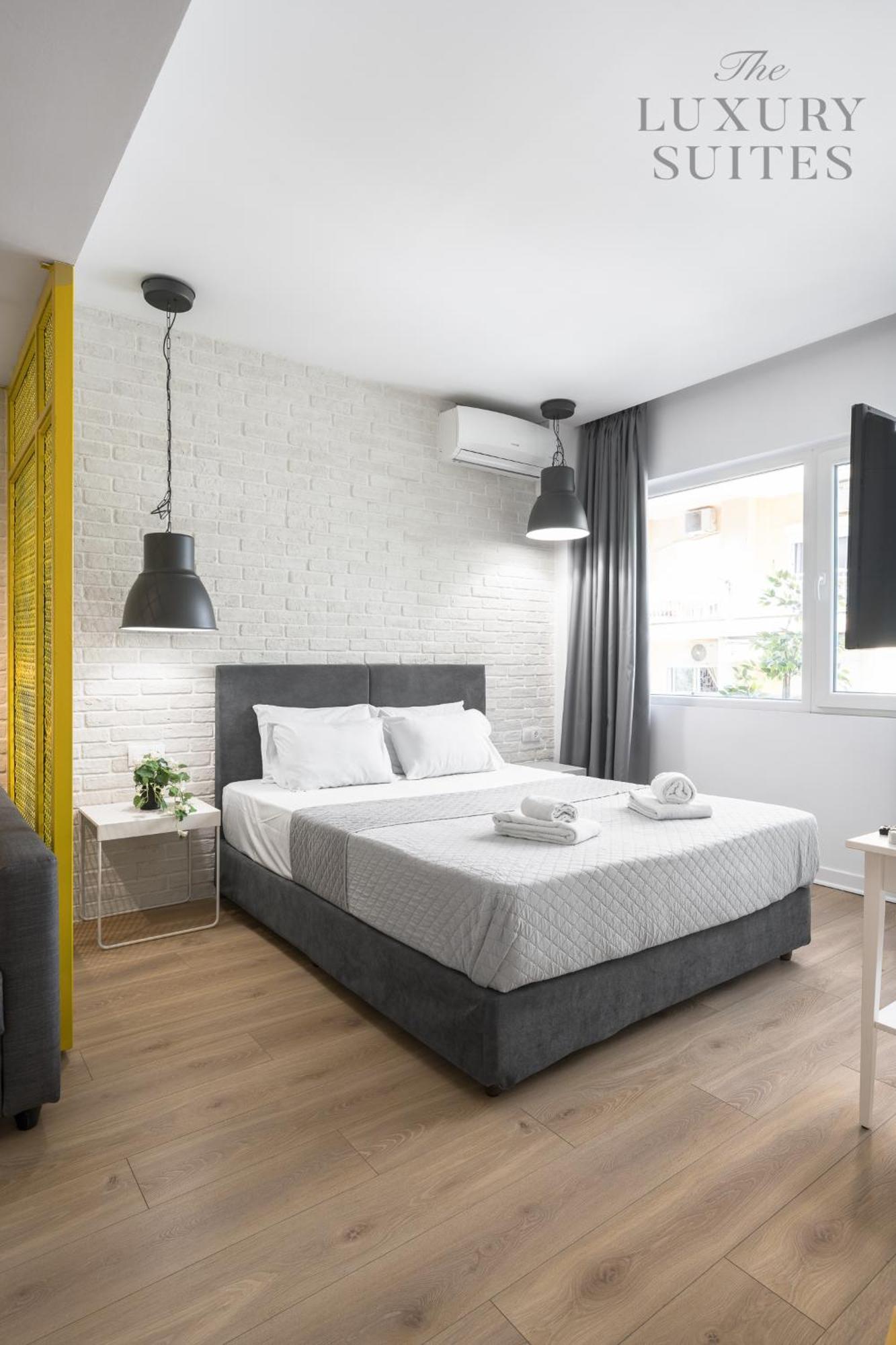 Nyma White Apartments, The Luxury Suites Thessaloniki Exterior photo